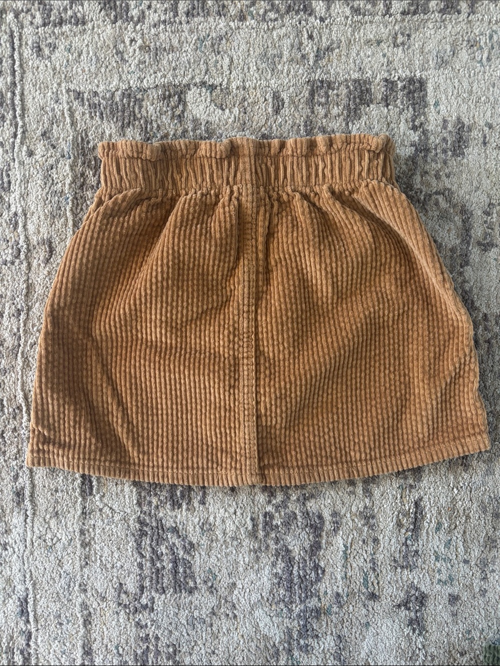 Old Navy Corduroy Heart-Pocket Skirts in Olive & Camel sz 4T - Picture 3 of 6